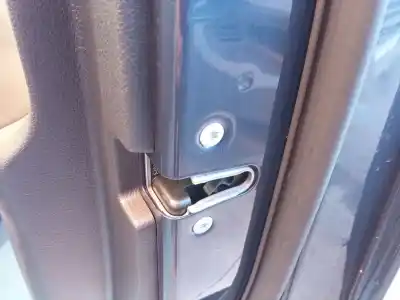 Pièce détachée automobile d'occasion serrure de porte avant droite pour mercedes-benz clase gla (bm 247) gla 200 (247.787) références oem iam 0997203802