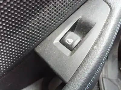 Tweedehands auto-onderdeel bediening links achterruiten voor bmw 1 (f40) 118 d oem iam-referenties 61317950756