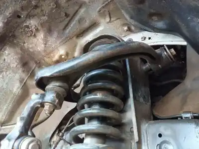 Second-hand car spare part front right upper suspension arm for toyota hilux vii pick-up (_n1_, _n2_, _n3_) 2.5 d-4d 4wd (kun25_) oem iam references 486100k040  