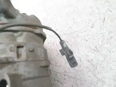 Second-hand car spare part air conditioning compressor for toyota hilux vii pick-up (_n1_, _n2_, _n3_) 2.5 d-4d 4wd (kun25_) oem iam references 4472802470  32858 Second-hand car spare part air conditioning compressor for toyota hilux vii pick-up (_n1_, _n2_, _n3_) 2.5 d-4d 4wd (kun25_) oem iam references 4472802470  32858