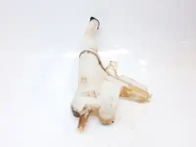 Second-hand car spare part windscreen washer bottle for toyota hilux vii pick-up (_n1_, _n2_, _n3_) 2.5 d-4d 4wd (kun25_) oem iam references 853150k010  