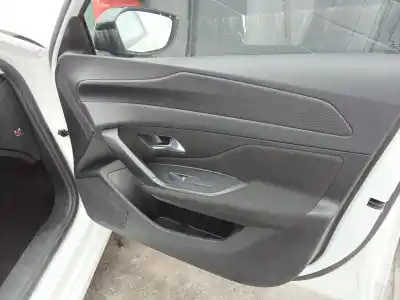 Pièce détachée automobile d'occasion LÉVE GLACE AVANT DROIT pour PEUGEOT 308 SW III (FC_, FJ_, FR_, F4_)  Références OEM IAM 9830815180  