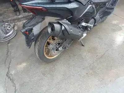 Peça sobressalente para automóvel em segunda mão pinça de travão traseira direita por yamaha tmax tmax referências oem iam 59c2580w0100  