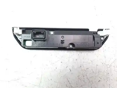 Second-hand car spare part multifunction display for mazda 3 berlina (bp) * oem iam references   