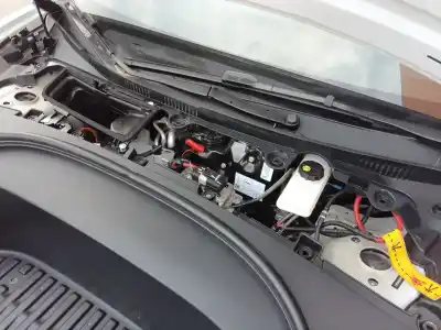 Second-hand car spare part air conditioning compressor for tesla model 3 (5yj3) ev awd oem iam references 150125699m