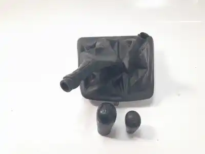 Second-hand car spare part gear lever knob for toyota hilux vii pick-up (_n1_, _n2_, _n3_) 2.5 d-4d 4wd (kun25_) oem iam references 588080k120 Second-hand car spare part gear lever knob for toyota hilux vii pick-up (_n1_, _n2_, _n3_) 2.5 d-4d 4wd (kun25_) oem iam references 588080k120