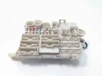 Second-hand car spare part fuse box unit for toyota hilux vii pick-up (_n1_, _n2_, _n3_) 2.5 d-4d 4wd (kun25_) oem iam references 827300k060 Second-hand car spare part fuse box unit for toyota hilux vii pick-up (_n1_, _n2_, _n3_) 2.5 d-4d 4wd (kun25_) oem iam references 827300k060