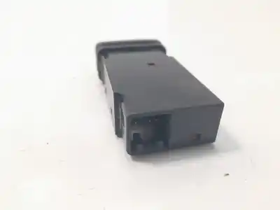 Second-hand car spare part switch for toyota hilux vii pick-up (_n1_, _n2_, _n3_) 2.5 d-4d 4wd (kun25_) oem iam references 872900k050   Second-hand car spare part switch for toyota hilux vii pick-up (_n1_, _n2_, _n3_) 2.5 d-4d 4wd (kun25_) oem iam references 872900k050