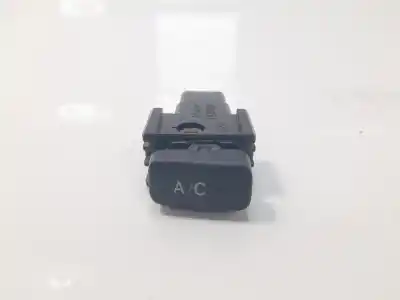 Second-hand car spare part switch for toyota hilux vii pick-up (_n1_, _n2_, _n3_) 2.5 d-4d 4wd (kun25_) oem iam references 8466071010 Second-hand car spare part switch for toyota hilux vii pick-up (_n1_, _n2_, _n3_) 2.5 d-4d 4wd (kun25_) oem iam references 8466071010