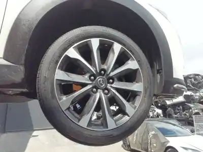 Автозапчасти б/у ПЕРЕДНЯЯ ПРАВАЯ КУЛАЧКА за MAZDA CX-3 (DK)  ссылки OEM IAM D10E33021  