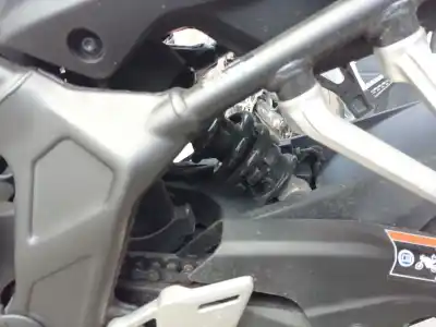 İkinci el araba yedek parçası ARKA AMORTISÖR için HONDA CBR  OEM IAM referansları 52400MKYDP1  