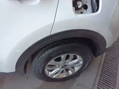 Recambio de automóvil de segunda mano de ALETIN TRASERO IZQUIERDO para KIA SPORTAGE  referencias OEM IAM 87741F1000  