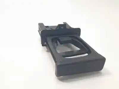 Second-hand car spare part glove compartment for toyota hilux vii pick-up (_n1_, _n2_, _n3_) 2.5 d-4d 4wd (kun25_) oem iam references 556150k010 Second-hand car spare part glove compartment for toyota hilux vii pick-up (_n1_, _n2_, _n3_) 2.5 d-4d 4wd (kun25_) oem iam references 556150k010