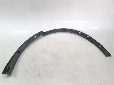 Second-hand car spare part right rear winglet for jaguar e-pace motor 2.0 ltr. - 110 kw diesel cat oem iam references j9c3290e22  