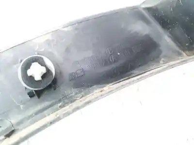 Peça sobressalente para automóvel em segunda mão aba do guarda-lamas traseiro esquerdo por jaguar e-pace motor 2.0 ltr. - 110 kw diesel cat referências oem iam j9c3290e23  