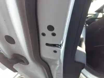 Автозапчастина б/у замок дверей заднього лівого для FORD FOCUS IV (HN) 1.0 ECOBOOST Посилання на OEM IAM 2691865  