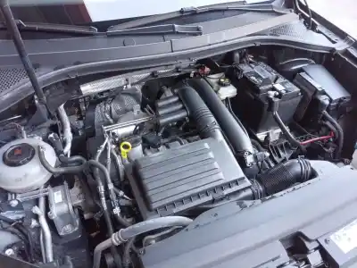 Автозапчасти б/у компрессор кондиционера воздуха за volkswagen tiguan (ad1, ax1) 1.4 tsi ссылки oem iam 5q0816803d  