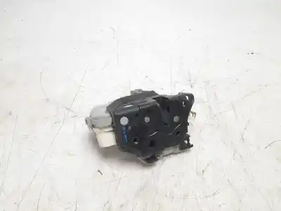 Автозапчастина б/у замок передніх дверей лівий для audi q5 (8r) 3.0 v6 24v tdi посилання на oem iam 8j1837015c