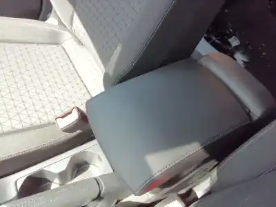 Автозапчастина б/у центральний подлокник для volkswagen t-cross (c11) 1.0 tsi посилання на oem iam 2gm864207aotf   Автозапчастина б/у центральний подлокник для volkswagen t-cross (c11) 1.0 tsi посилання на oem iam 2gm864207aotf