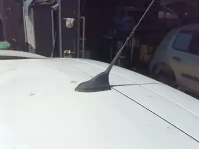 Peça sobressalente para automóvel em segunda mão antena por mg zs comfort referências oem iam 10348948