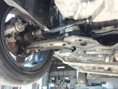Peça sobressalente para automóvel em segunda mão braço de suspensão inferior dianteiro direito por mg zs comfort referências oem iam 11048895
