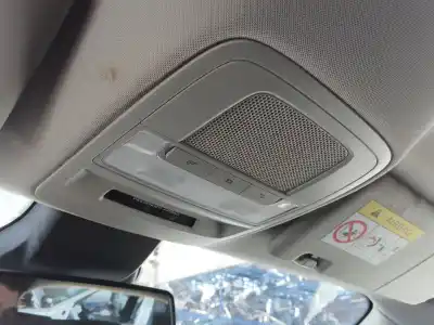 Peça sobressalente para automóvel em segunda mão luz interior por mg zs comfort referências oem iam 10364191