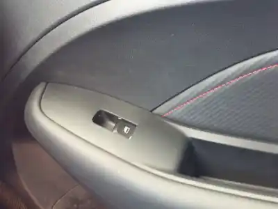 Peça sobressalente para automóvel em segunda mão botão / interruptor elevador vidro dianteiro direito por mg zs comfort referências oem iam 10470986