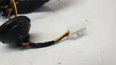 Peça sobressalente para automóvel em segunda mão farolim interior traseiro direito por mg zs comfort referências oem iam 10571684  