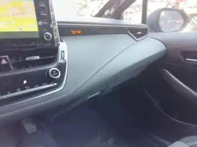 Автозапчасти б/у бардачок за TOYOTA COROLLA RANCHERA FAMILIAR (_E21_) 2.0 HYBRID (MZEH12) ссылки OEM IAM 5543302520C0  