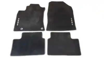 Recambio de automóvil de segunda mano de JUEGO ALFOMBRILLAS para KIA CEED TOURER (CD)  referencias OEM IAM J7143ADE01  