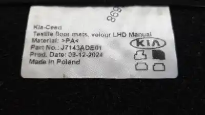 Second-hand car spare part carpet for kia ceed tourer (cd) 1.0 t-gdi oem iam references j7143ade01  