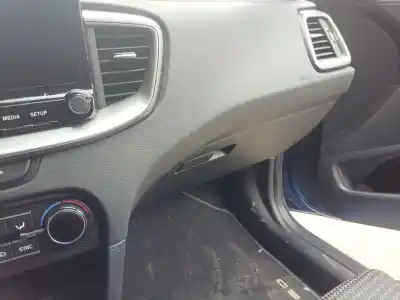 Автозапчасти б/у бардачок за kia ceed tourer (cd) 1.0 t-gdi ссылки oem iam 84510j7000wk