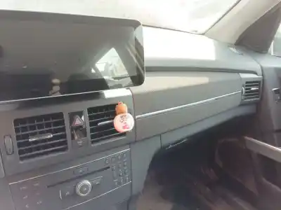 Peça sobressalente para automóvel em segunda mão porta luvas por mercedes-benz clase glk (x204) 220 cdi 4-matic (204.984, 204.997) referências oem iam 2046800598