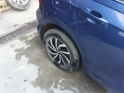 İkinci el araba yedek parçası  için VOLKSWAGEN POLO VI (AW1, BZ1, AE1)  OEM IAM referansları 2Q0513049BJ  