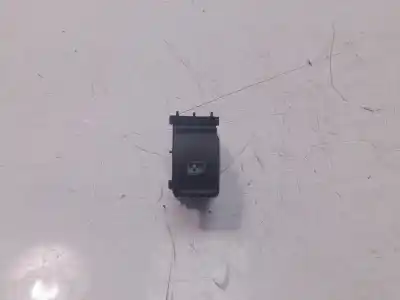 Peça sobressalente para automóvel em segunda mão botão / interruptor elevador vidro traseiro direito por volkswagen polo vi (aw1, bz1, ae1) 1.0 tsi referências oem iam 5g0959855k