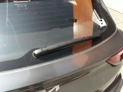Recambio de automóvil de segunda mano de brazo limpia trasero para kia stonic (yb) 1.2 cvvt referencias oem iam 988112p000