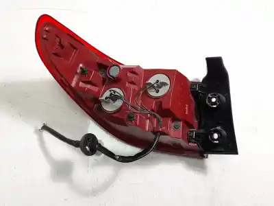 Автозапчасти б/у правый задний фонарь за kia stonic (yb) 1.2 cvvt ссылки oem iam 92402h8  