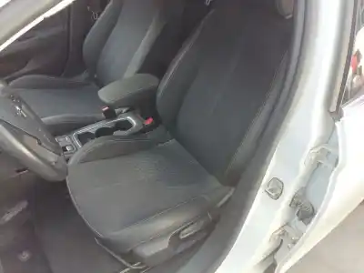 Автозапчастина б/у комплект сидів для opel corsa f corsa-e (68) посилання на oem iam 98311445lc