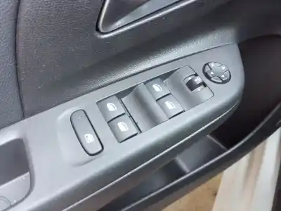 Автозапчастина б/у передні вікний вмикач для opel corsa f corsa-e (68) посилання на oem iam 98421760zd