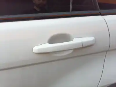 Автозапчастина б/у завнішня ручка задня ліва для land rover range rover evoque (l538) 2.0 d 4x4 посилання на oem iam bj3224995cd  
