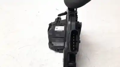 Автозапчастина б/у замок передній праві двері для jaguar f-pace (x761) 2.0 sd4 awd посилання на oem iam hk83203a28jc  