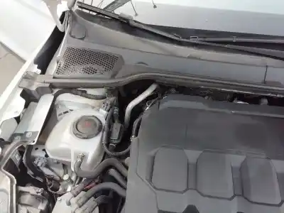 Gebrauchtes Autoersatzteil  zum SEAT ARONA (KJ7, KJP)  OEM-IAM-Referenzen 2Q0614517AFBEF  