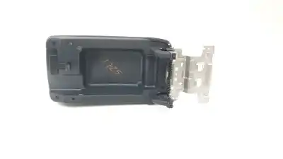 Автозапчасти б/у центральный подлокотник за ssangyong tivoli urban 4x2 ссылки oem iam 7792035000lbh  