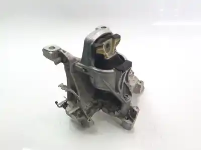 Second-hand car spare part engine support for audi a4 avant (8w5) básico oem iam references 8w0199372cp