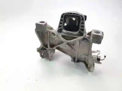 Second-hand car spare part engine support for audi a4 avant (8w5) básico oem iam references 8w0199372cp  