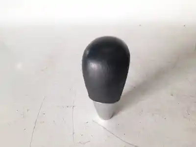 Second-hand car spare part Gear Lever Knob for MITSUBISHI L 200 (KL0/KJ0) Basis Doppelkabine 4WD OEM IAM references 2410A063XA  