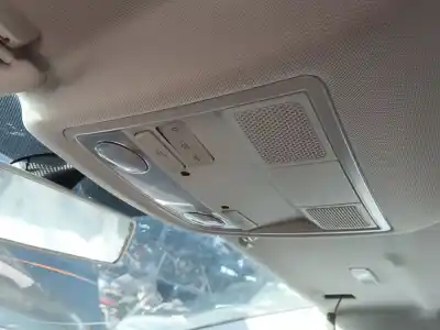 Автозапчастина б/у внутрішне світло для SEAT LEON (5F1) 1.6 TDI Посилання на OEM IAM 1K0947105P  