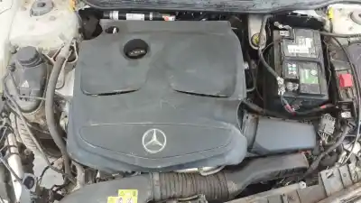 Pièce détachée automobile d'occasion MOTEUR COMPLET pour MERCEDES-BENZ CLASE GLA (X156) GLA 180 (156.942) Références OEM IAM 270910  
