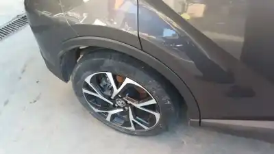 Автозапчастина б/у правий задній амортизатор для TOYOTA C-HR Hybrid Active Посилання на OEM IAM 48530F9020  