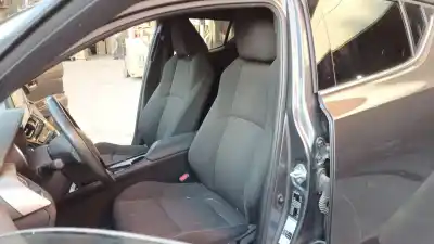 Peça sobressalente para automóvel em segunda mão CONJUNTO DE BANCOS por TOYOTA C-HR Hybrid Active Referências OEM IAM 71072F4080B2  